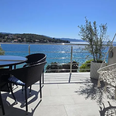 Ruzmarin Villa Lovište